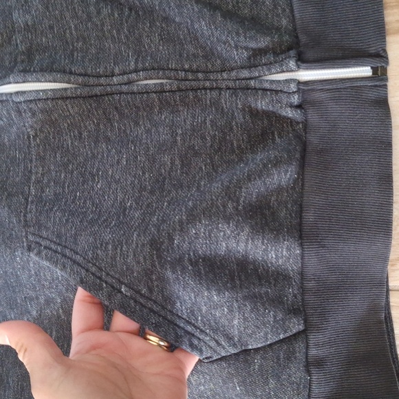 Adidas Gray Full Zip Hoodie with drawstring L - Picture 5 of 10